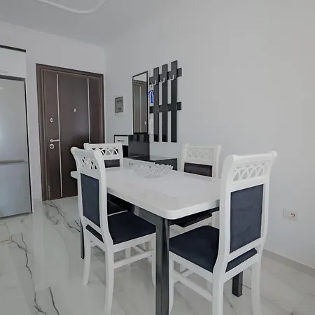 Aldisen * Sarande