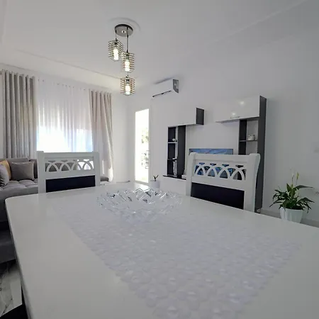 Aldisen Apartment